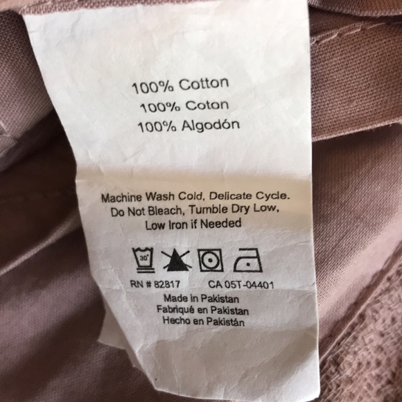 Bed spread  with scallops edge design 100% cotton.twin. In excellent condition - Picture 7 of 8